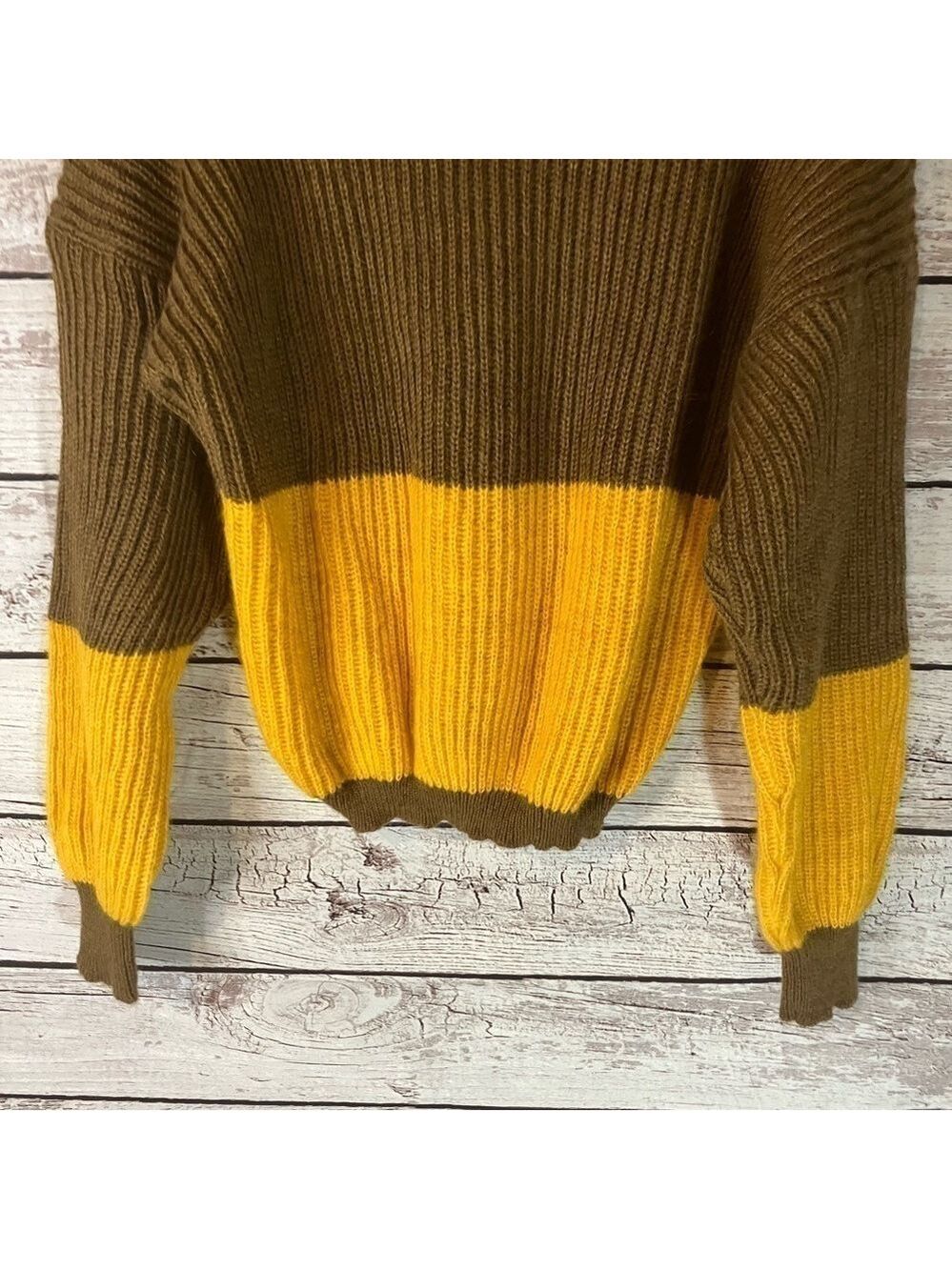 TACH Ribbed Long Sleeve Color Block Long Sleeve Sweater - Picture 9 of 10
